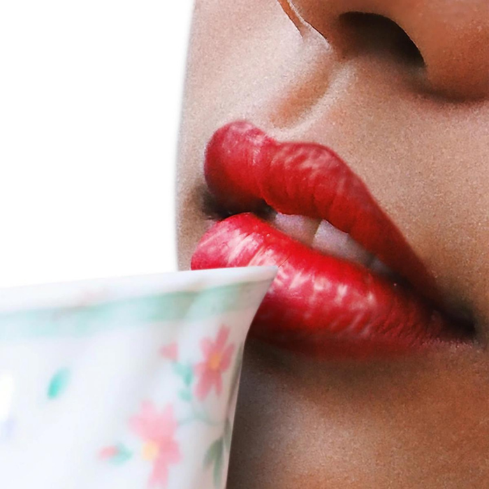 Tea Balm Tinted Lip Treatment Cherry PRINCIPAL 4